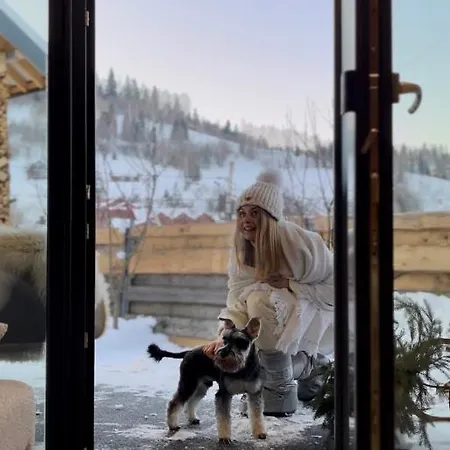 Ugrad Family з чаном-джакузі * Slavske