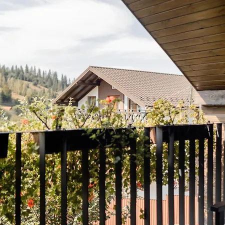 Ugrad Family з чаном-джакузі Alpstuga Slavske