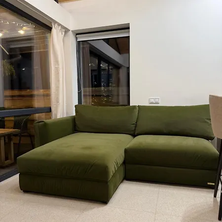 Ugrad Family з чаном-джакузі Slavske