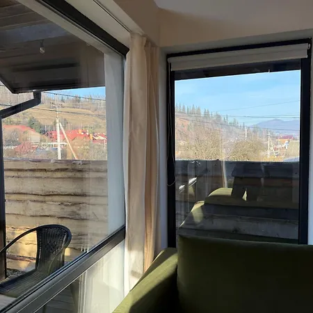 Alpstuga Ugrad Family з чаном-джакузі *