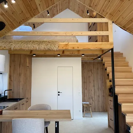 Ugrad Family з чаном-джакузі Slavske