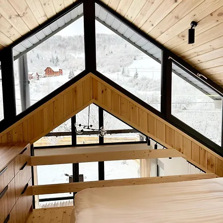 Ugrad Family з чаном-джакузі