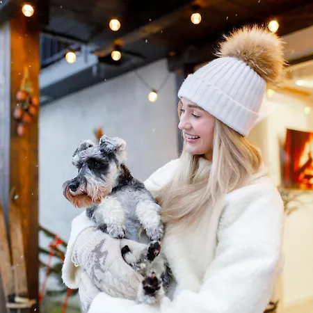 Ugrad Family з чаном-джакузі *