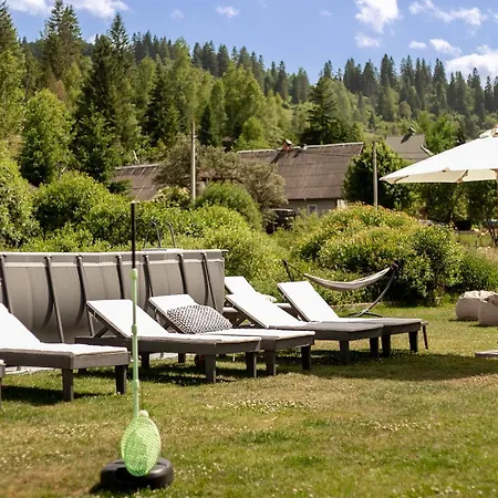 Ugrad Family з чаном-джакузі *